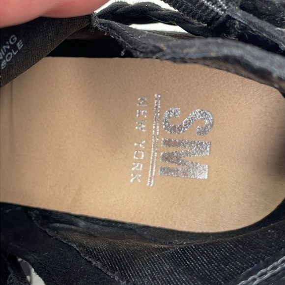 SM New York Boots Women's 6.5 Black Barbie Ankle Bootie Zip Pointed Toe - Picture 14 of 17